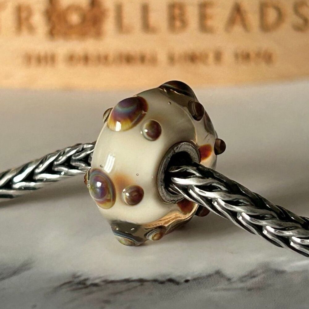 TROLLBEADS Sea Urchin Beige Brown Iridescent Buds LAA 925 NEW Condition